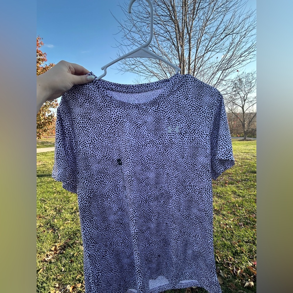Under Armour Black and White Speckled Tee
